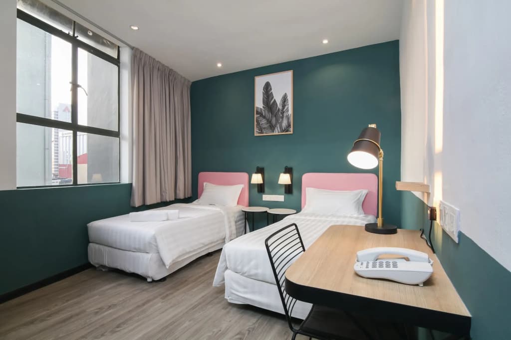 Season Point Hotel - photo 4