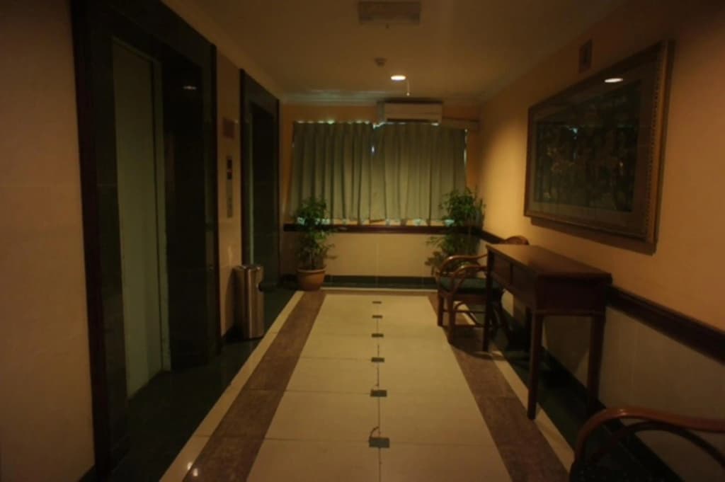 Tyng Garden Hotel Sandakan - photo 18