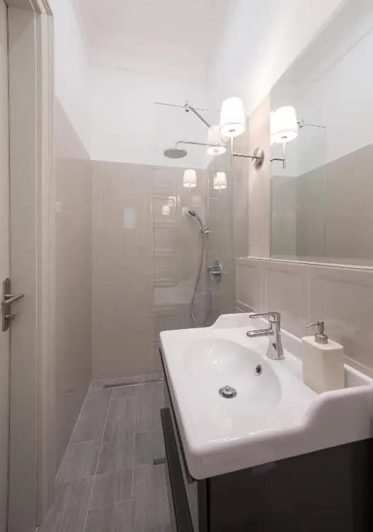 Boutique Apartment - photo 3
