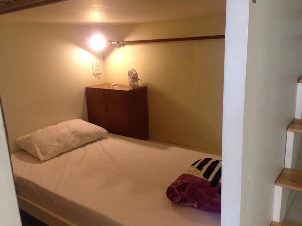 Smile Capsule Hostel - photo 5