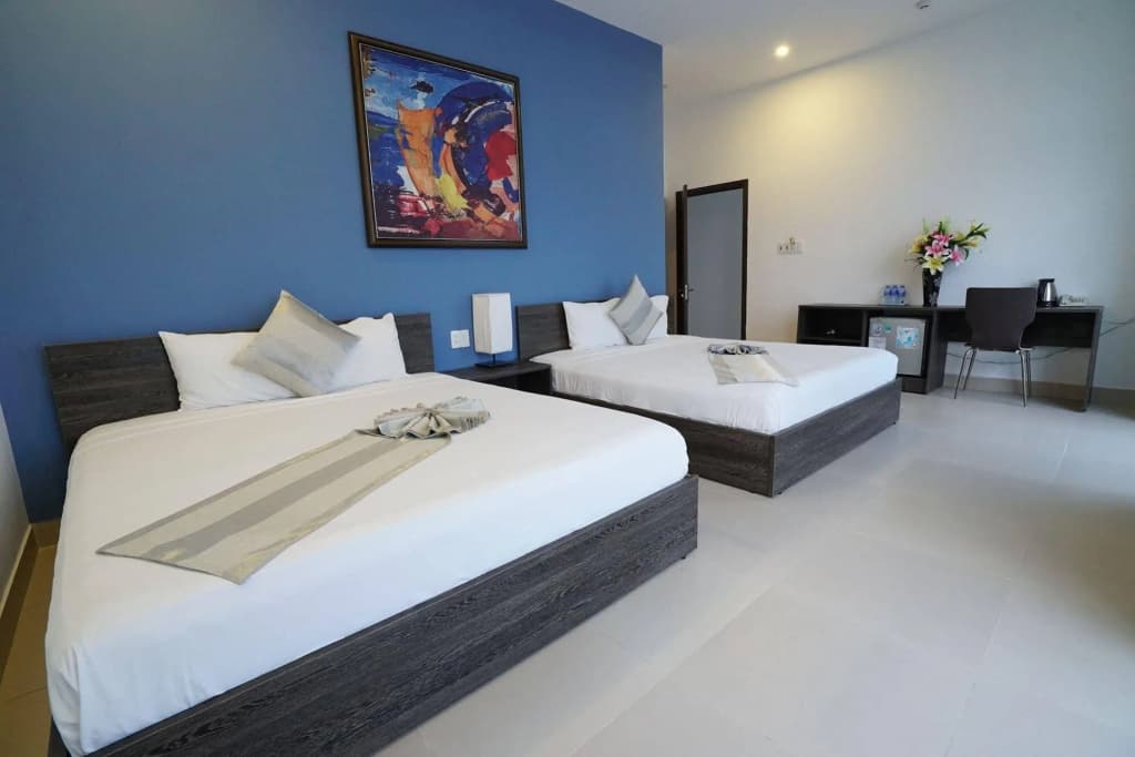 Golden Sunset Hotel - photo 6