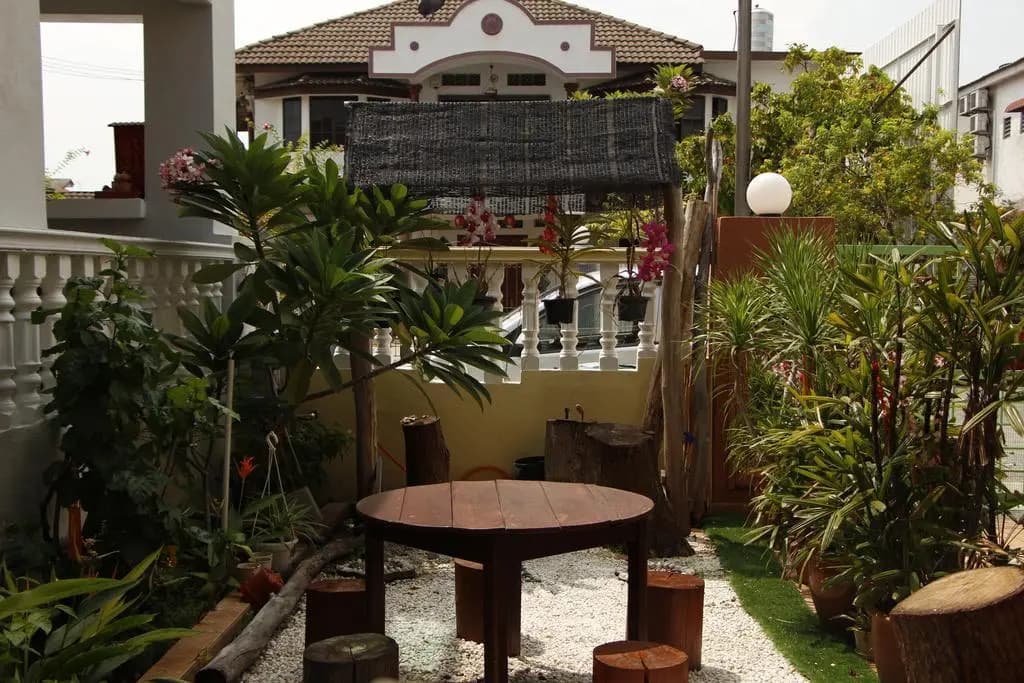 Three Little Birds Home - Hostel - photo 25