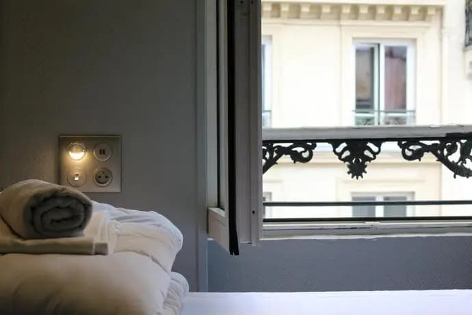 Plug Inn Boutique Hostel - photo 6