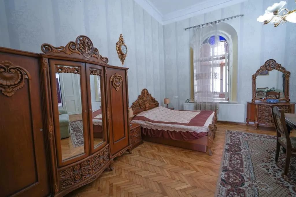 Leon Rooms - photo 6