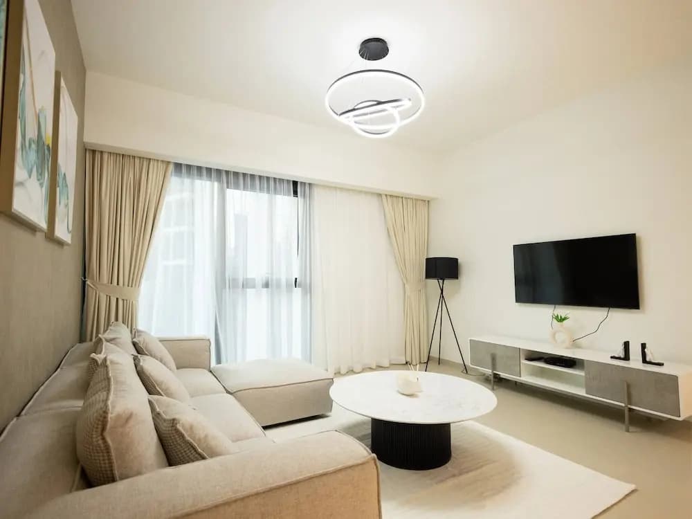 Mh - Act One Act Two - 2bhk - Ref503 - photo 4