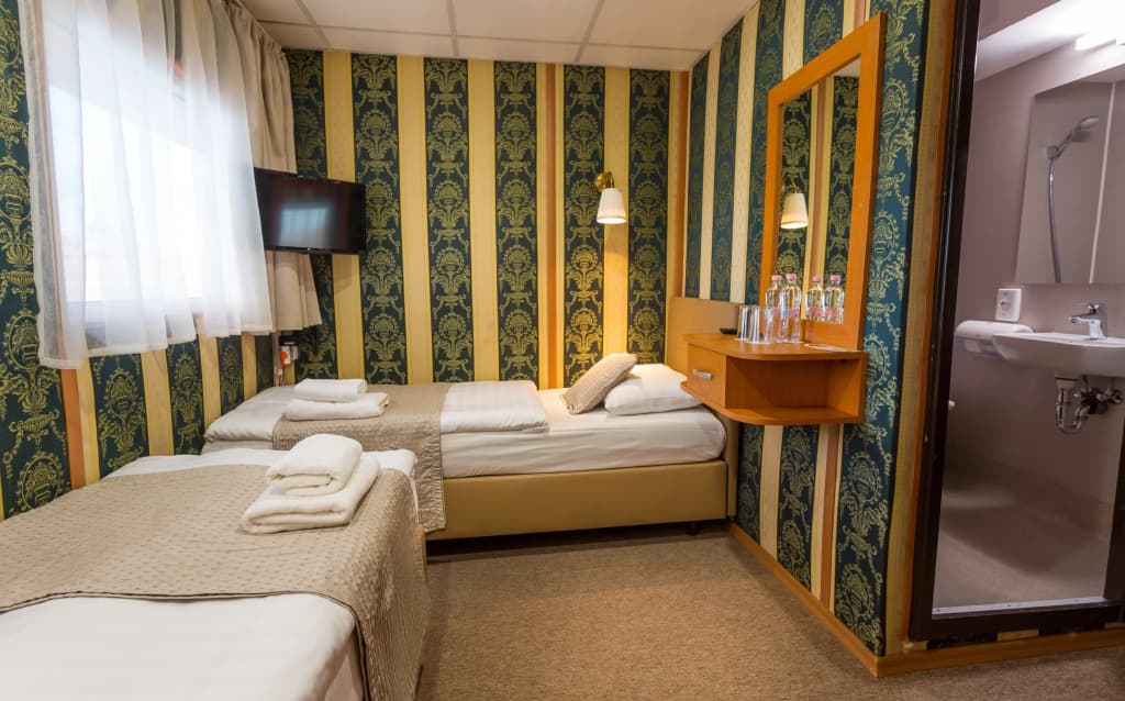 Grand Jules Boat Hotel Budapest - photo 3