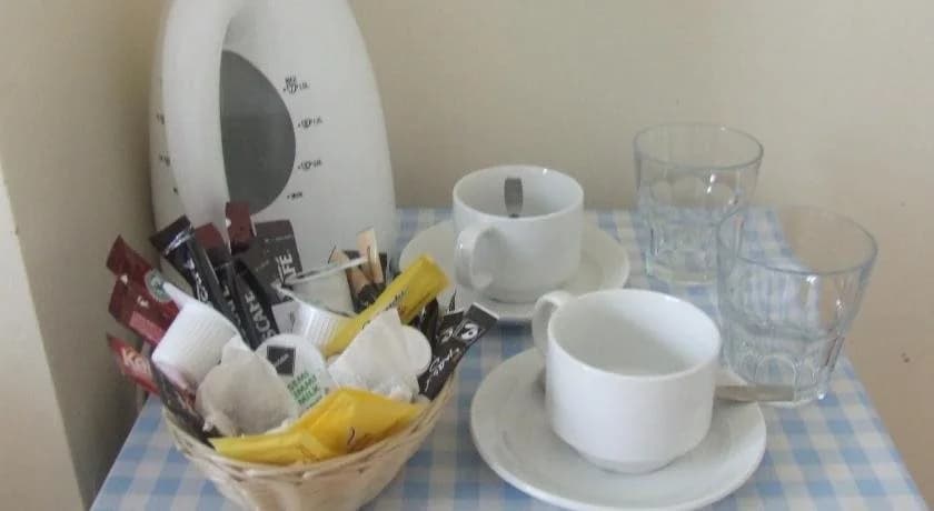 Cedars House Hotel - photo 8
