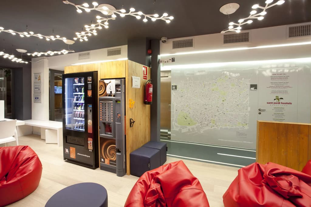 Sant Jordi Hostels Gracia - photo 12