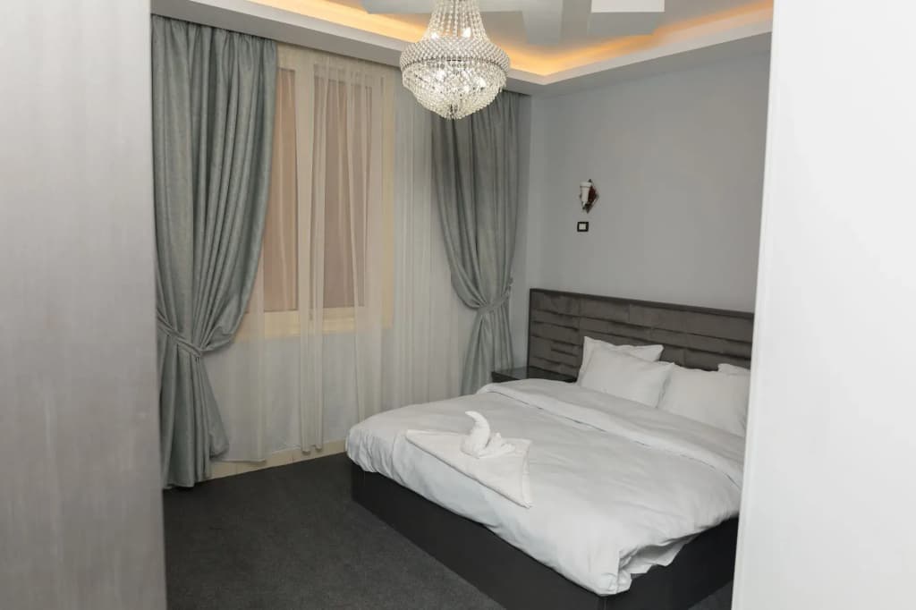 Capital Hotel - photo 5