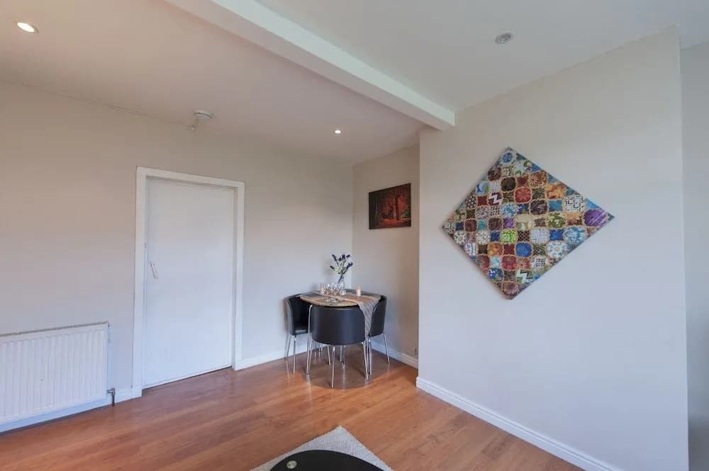 Montgomery Apartments - Stevensons - photo 21