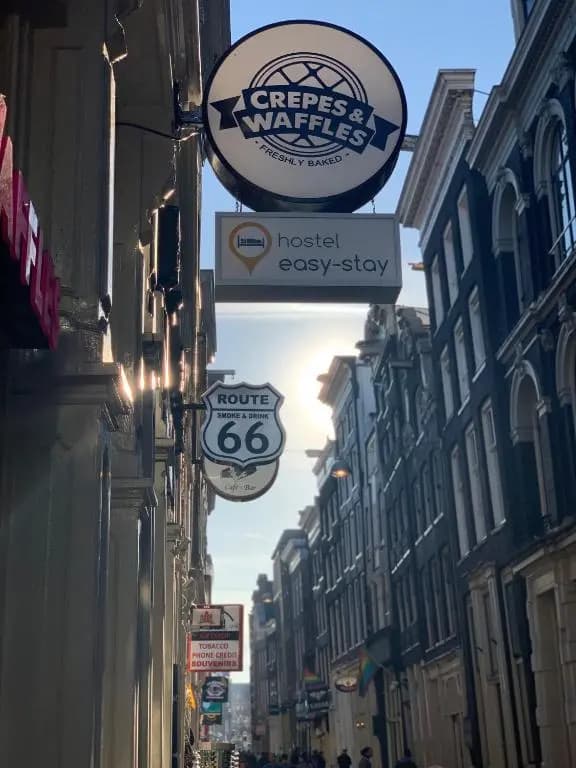 Hostel Warmoes Amsterdam - photo 2