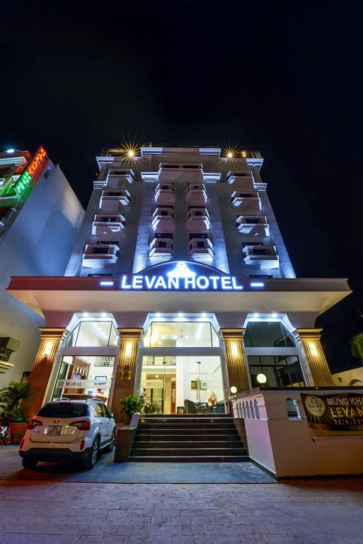 Levan Hotel - main photo