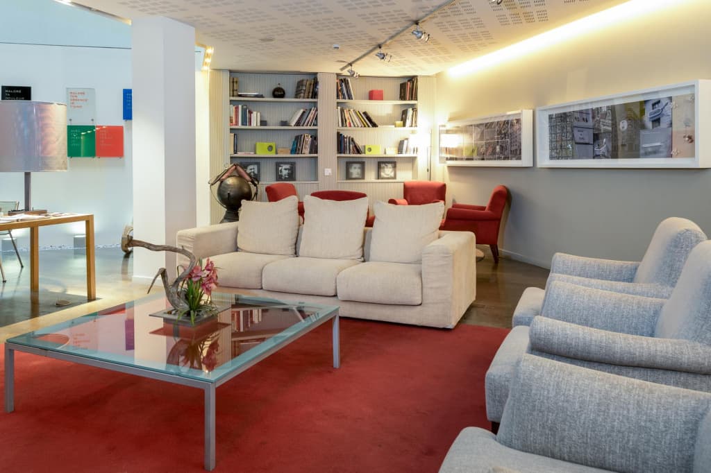 Sercotel Amister Art Hotel - photo 2