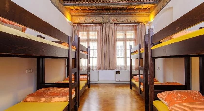 Hostel Santini Prague - photo 4