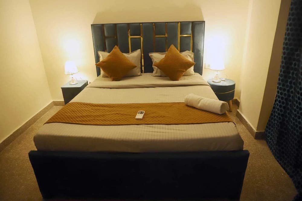 Hotel Rudraksh Tree - photo 4