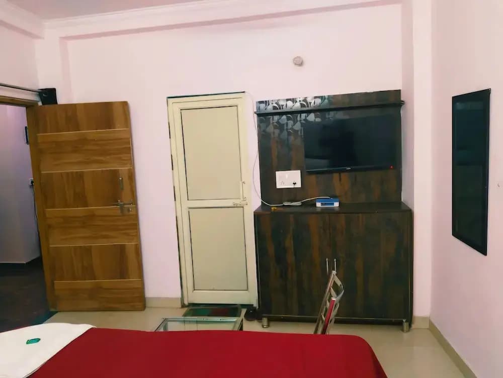 Singh Hotel and Resorts - photo 35