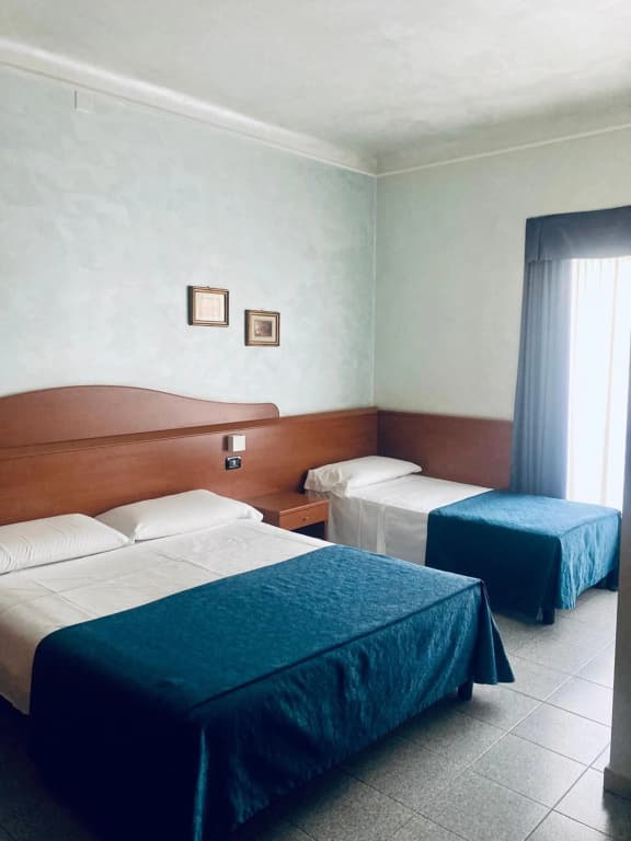 Hotel Aurora - photo 23