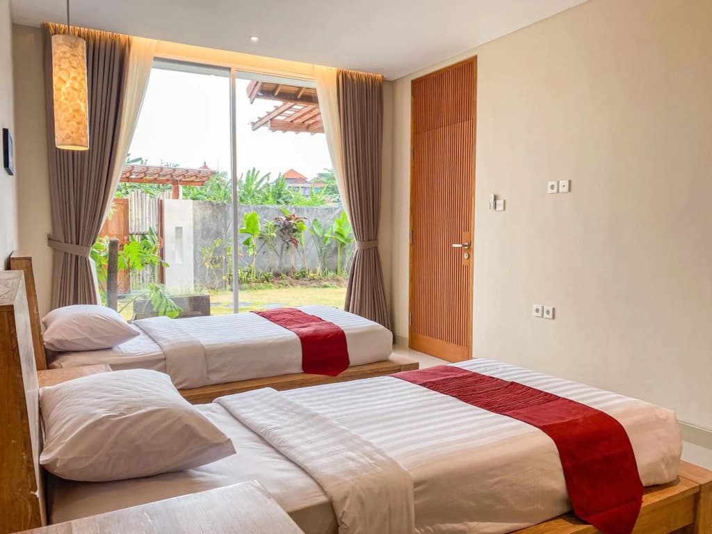Svarna Suite Seminyak - photo 6