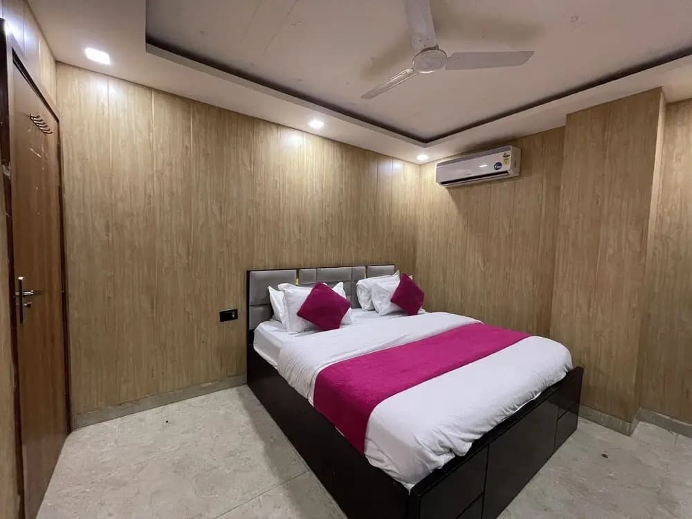 Hotel Heaven  Pacific Mall Subhash Nagar - photo 27