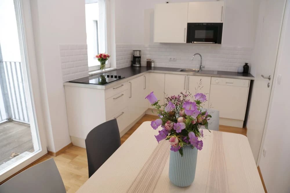 BENSIMON apartments Choriner Straße - photo 13