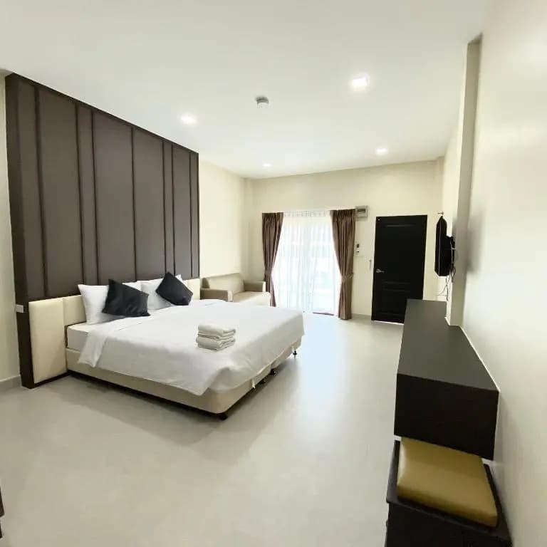 The Shade Residence - photo 7