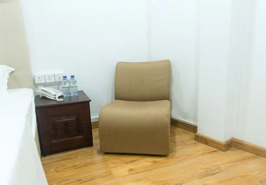 Metro City Hotel - photo 7