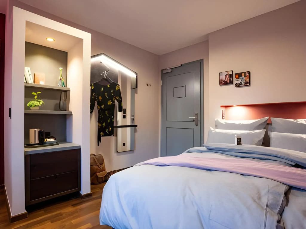 The Circus Hotel - photo 3