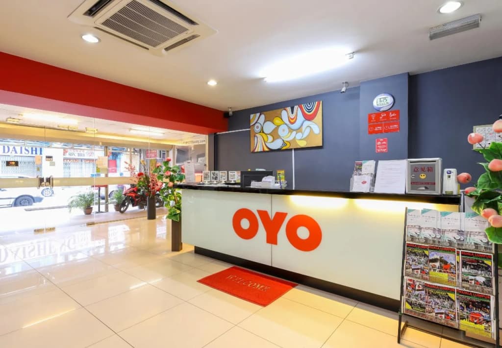 Super OYO 761 City Hotel - photo 10