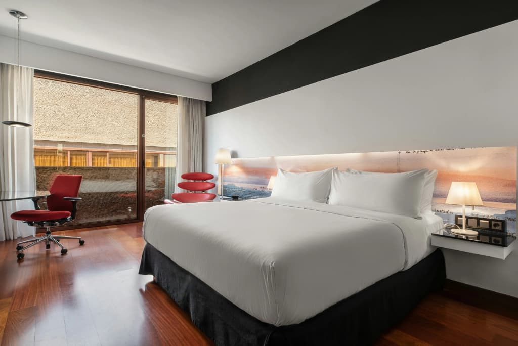 Hilton Madrid Airport - photo 7