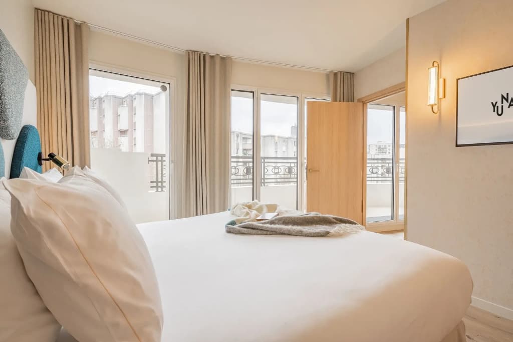 Yuna Porte Maillot - ApartHotel - photo 36