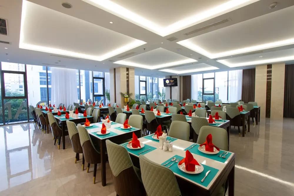 Cordial Grand Hotel - photo 18