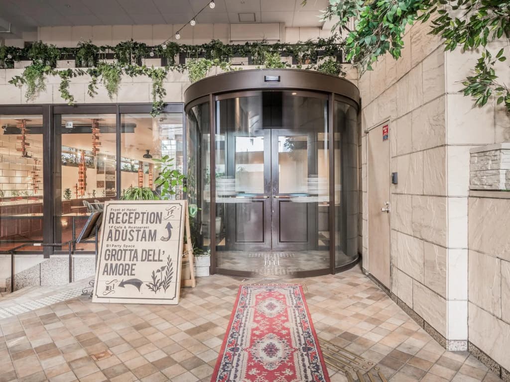 New Osaka Hotel Shinsaibashi - photo 12