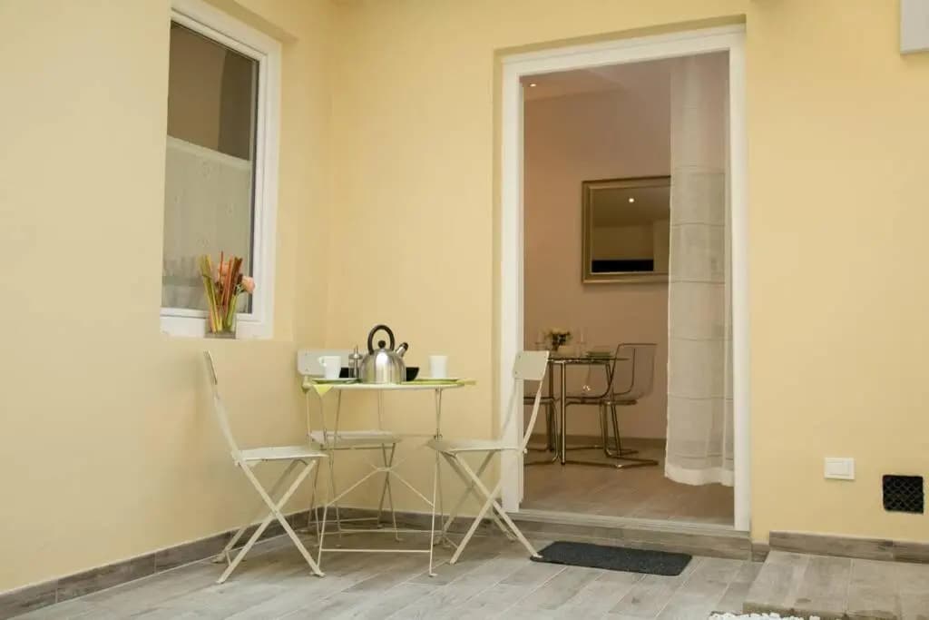 Giripaso Apartment - photo 1