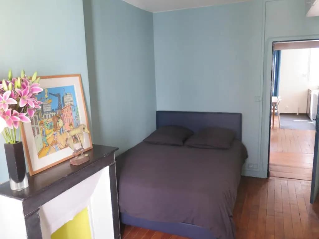 Bright and Newly Renovated Apartment, Hip Canal Saint-Martin Area, Central Paris - photo 2