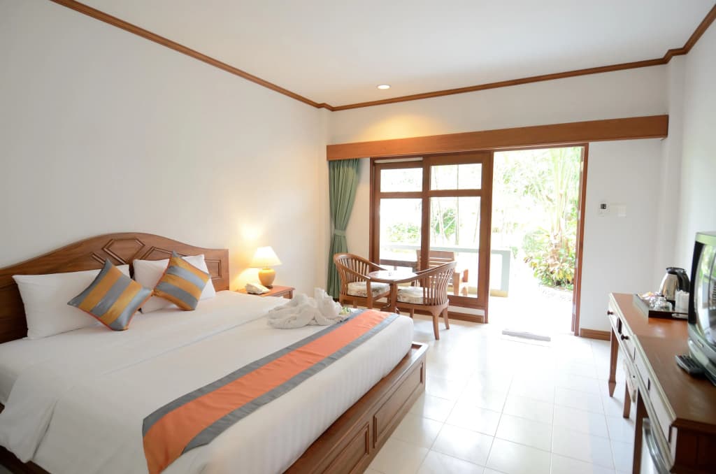 First Bungalow Beach Resort - photo 5