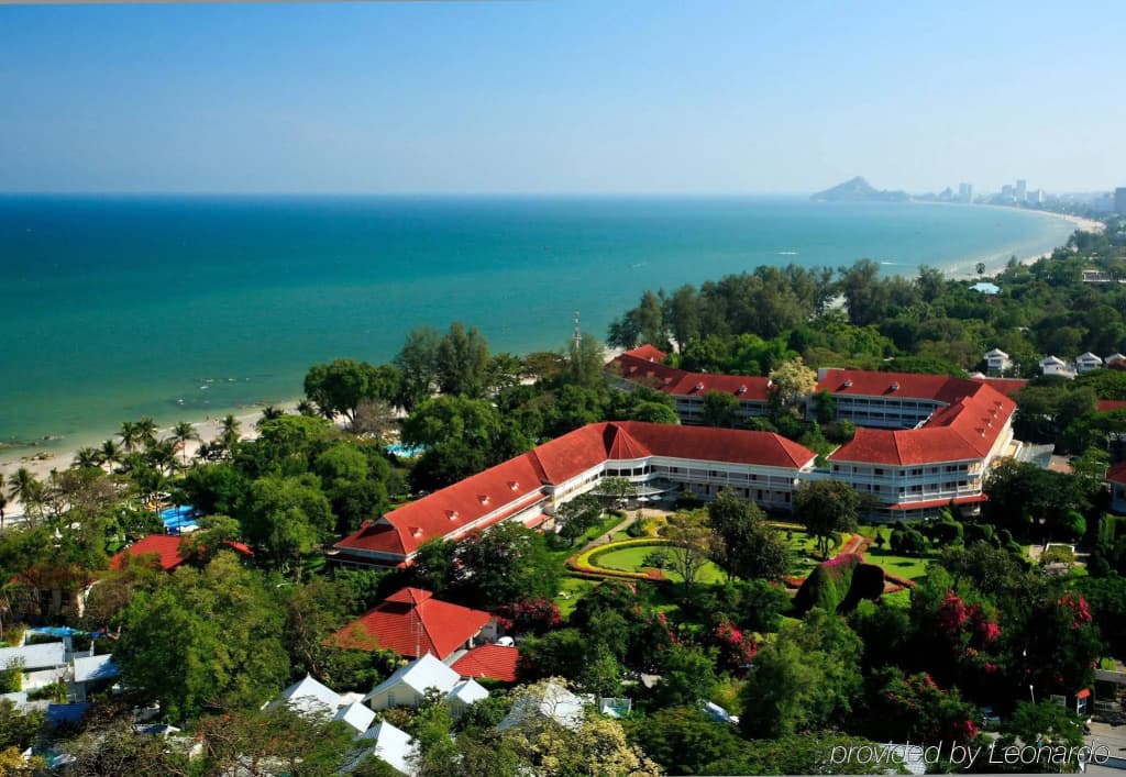 Centara Grand Beach Resort and Villas Hua Hin Hotel - photo 28