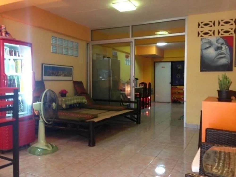 Just Chill Inn - Hostel - photo 18