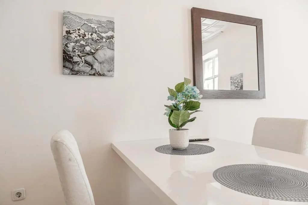 Central 3BR Shared Apartment - Bookable in Lockdown - photo 10