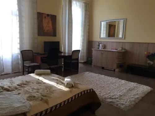 Marxim Apartments - photo 2