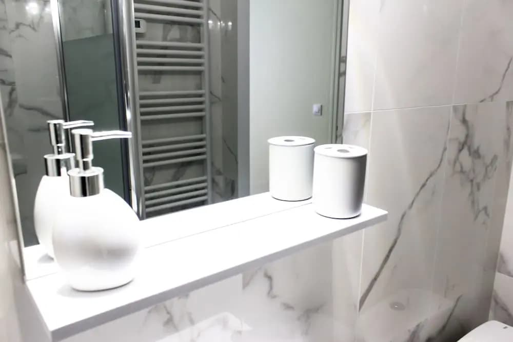 Bubble Apartment - photo 8