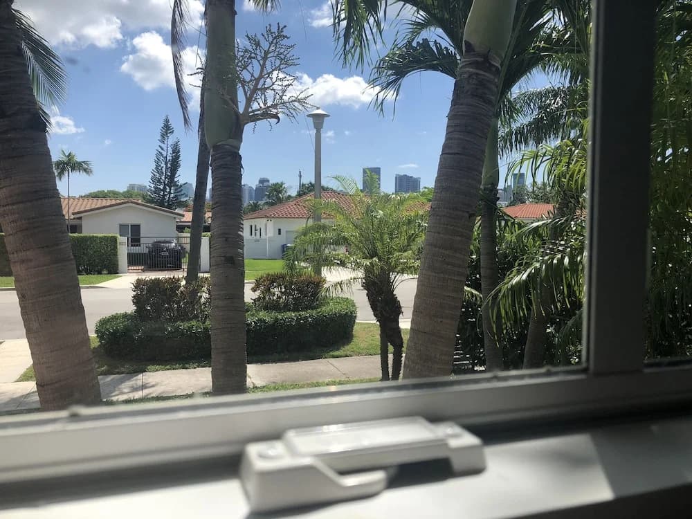 zbunkz - suburban - photo 9