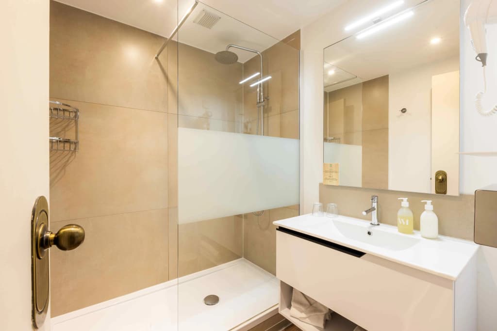 Nice Pam Hotel  - photo 29