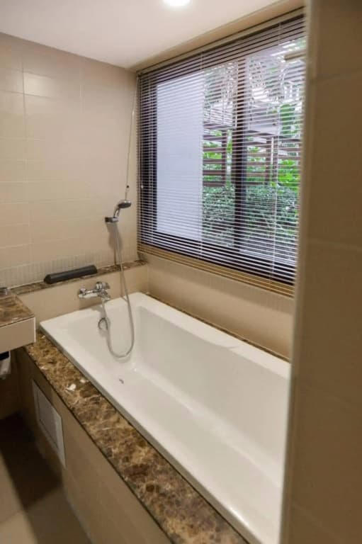The Pad Silom Serviced Apartment - photo 9