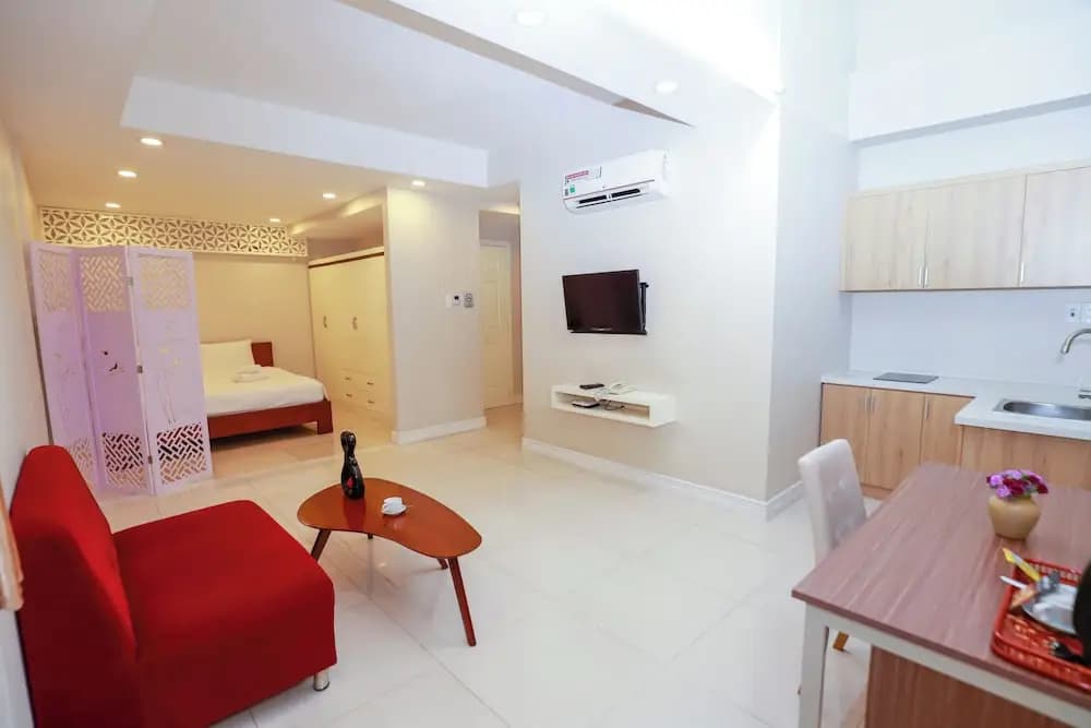 Bizu Hotel Ii - Phu My Hung District 7 - photo 17