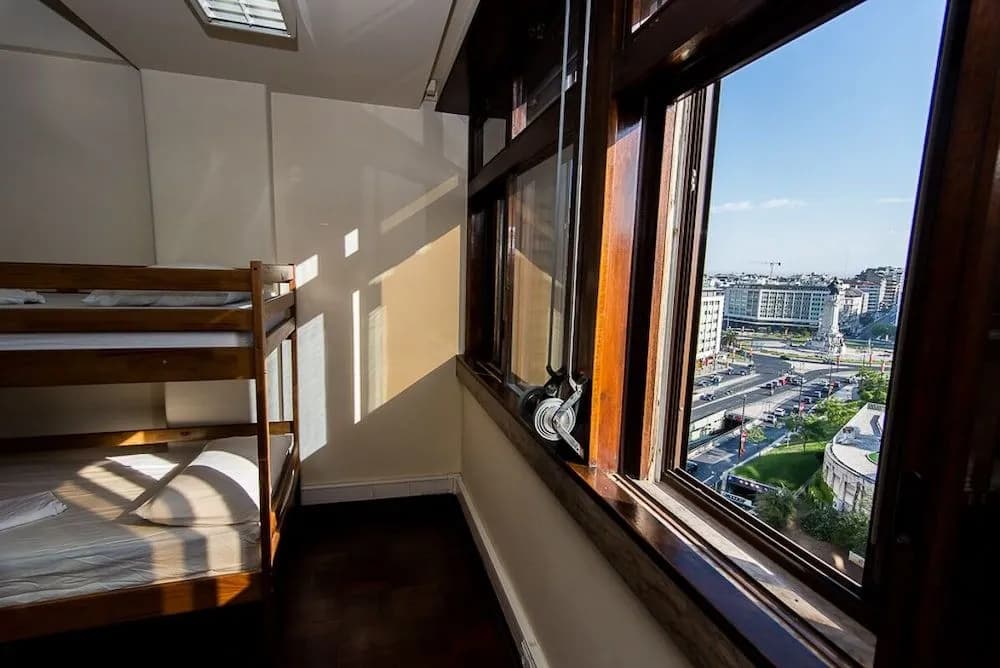 Lisbon Landscape Hostel - photo 6