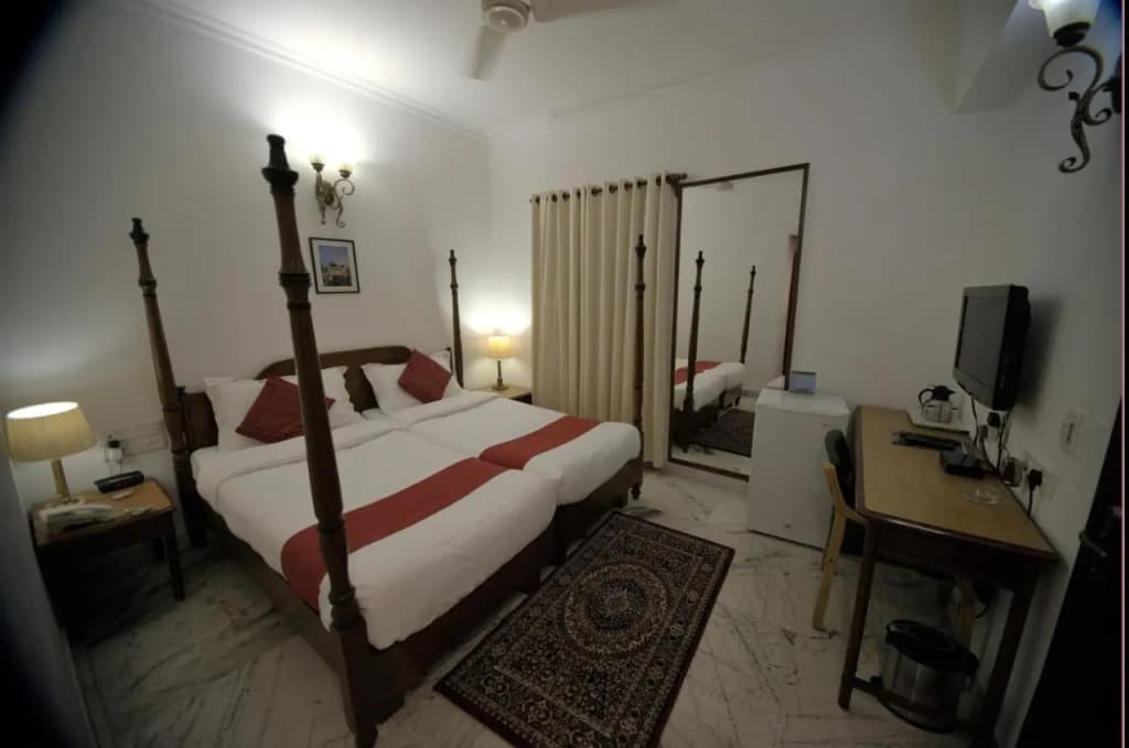 Hotel Palm Greens - photo 32