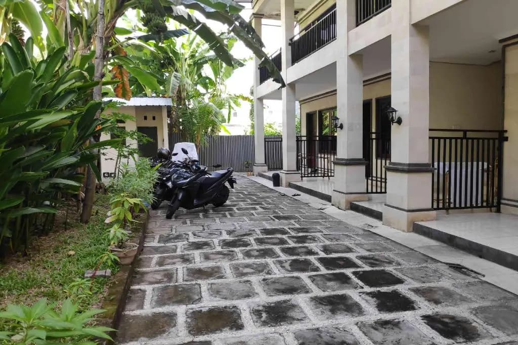 OYO 3732 Costa Kuta - photo 11