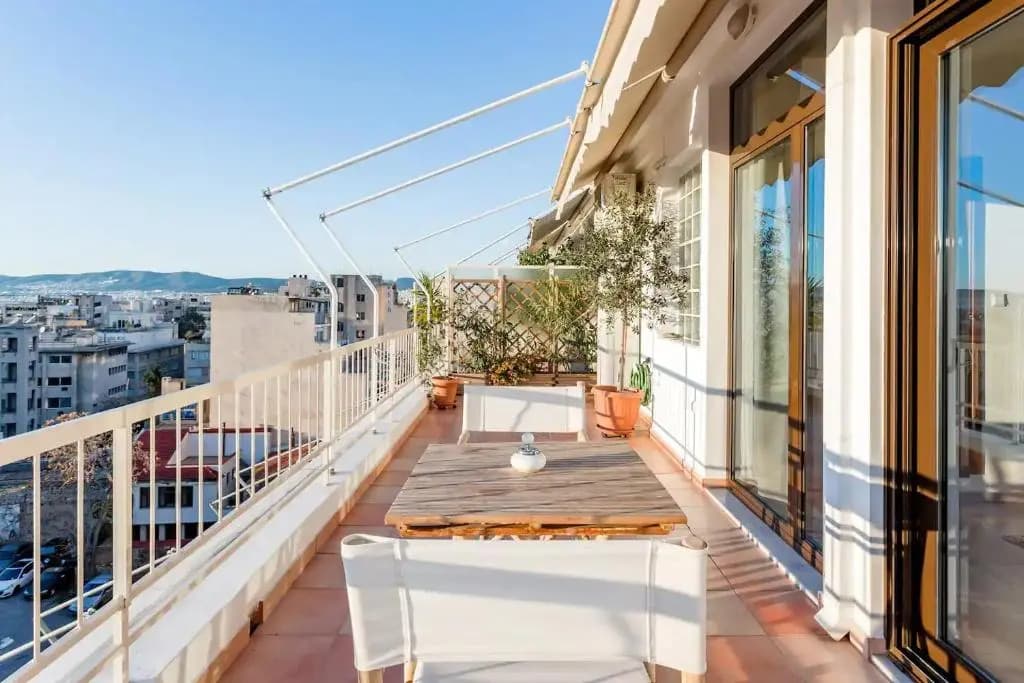 Explore Nightlife Near an Apartment With an Acropolis View - photo 13