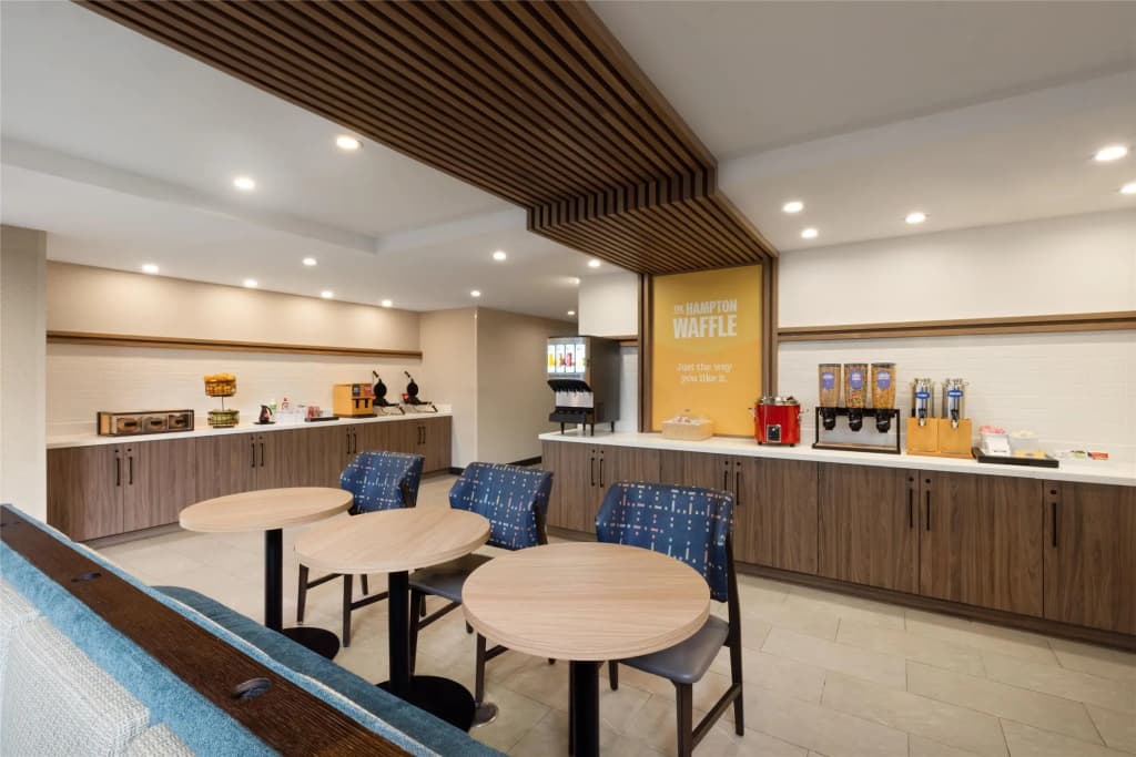 Hampton Inn Long Island City  NY - photo 26