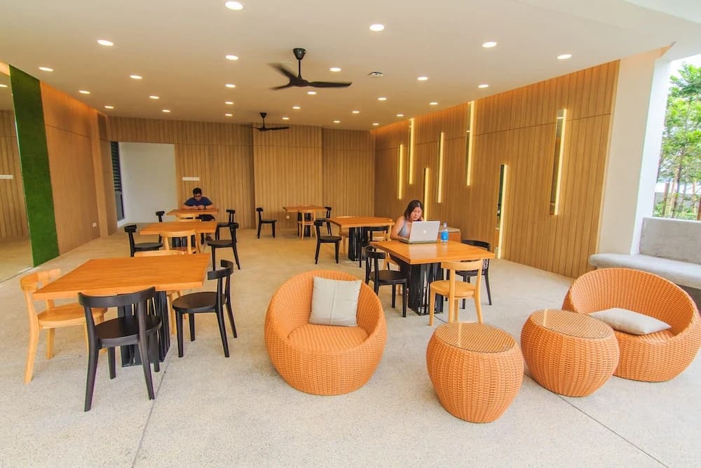The Robertson by Homes Asian - photo 28